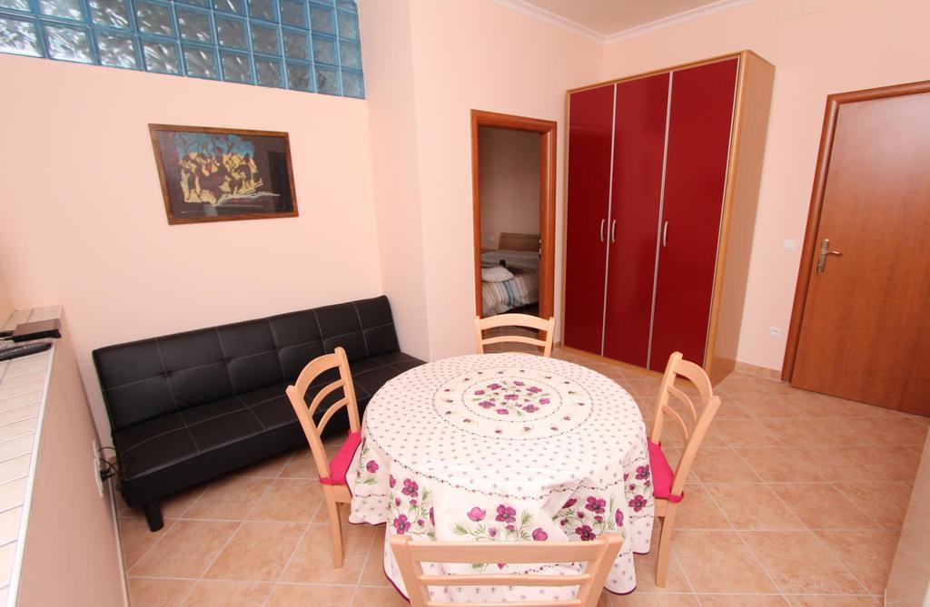 Apartments Casa Menis Rovinj Rom bilde